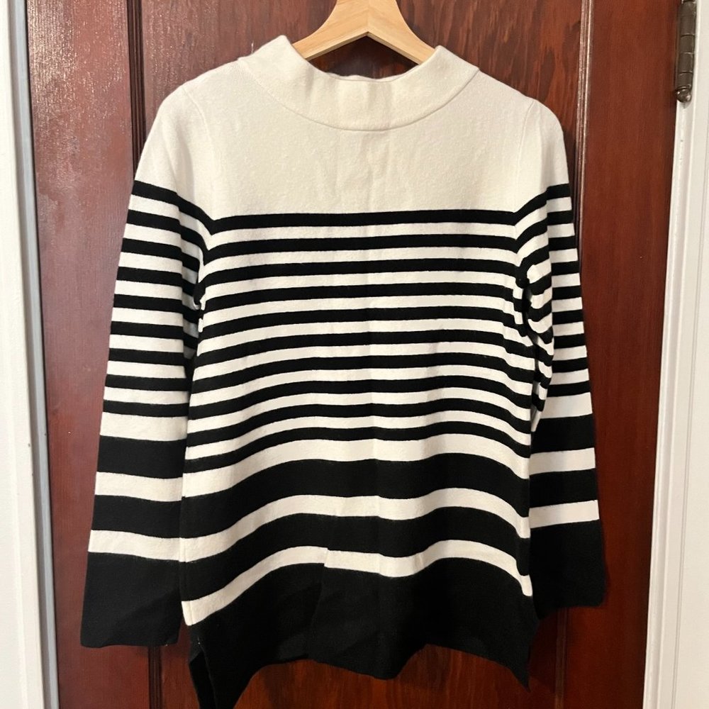NWT Apt. 9 Mockneck Sweater